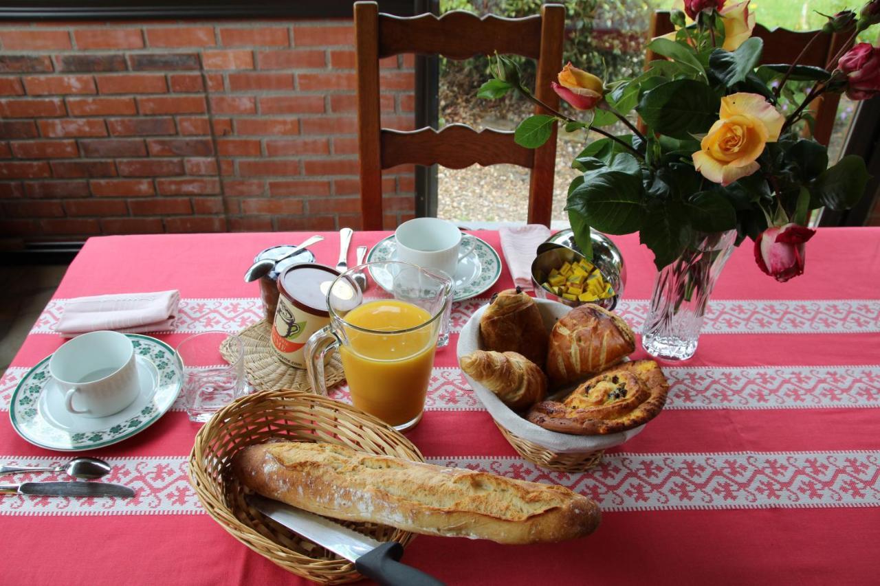 Teloché La Planche Pincon Bed & Breakfast エクステリア 写真